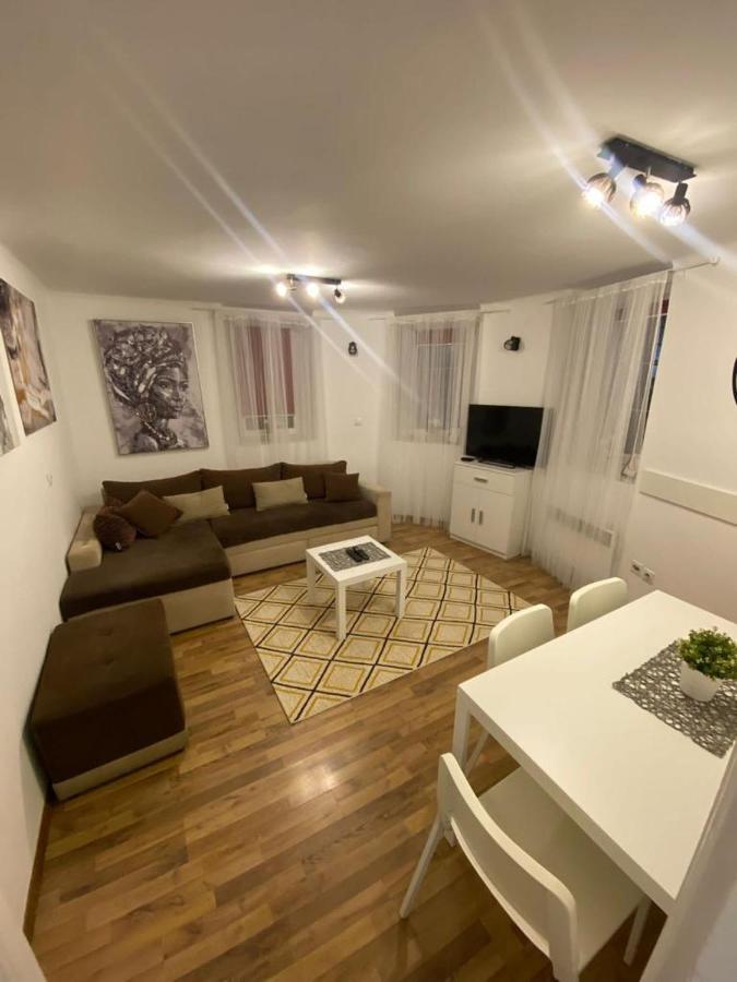 Lana Apartman Belgrad Dış mekan fotoğraf